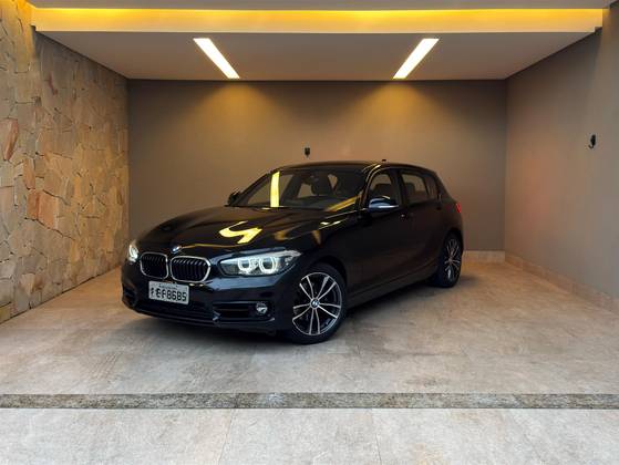 BMW 120i 2.0 16V GASOLINA SPORT 4P AUTOMÁTICO BMW 120i 2.0 16V GASOLINA SPORT 4P AUTOMÁTICO